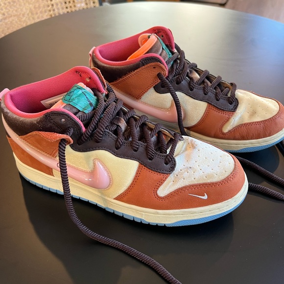 Nike x Social Status - Dunk Mid “Milk Chocolate” - Picture 6 of 12